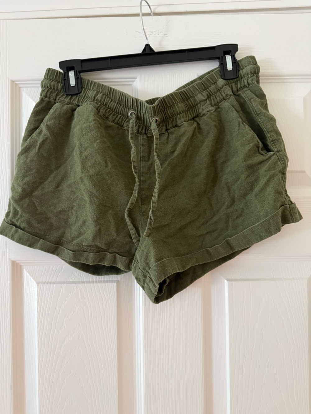 Olive Green Drawstring Shorts ** Bundle 5+ items and name your offer!!! 💖💞